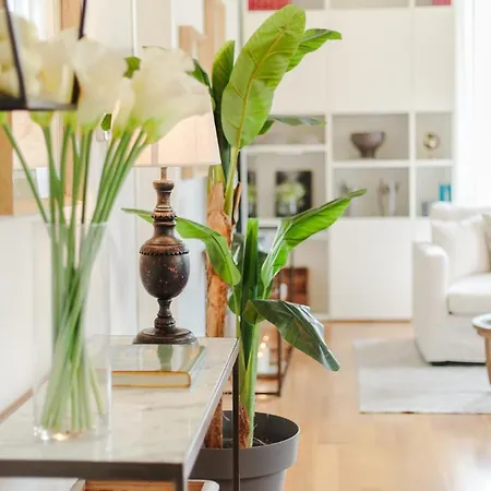 Buccellato: A Fresh Lavish Penthouse Inside The Wa Apartman *