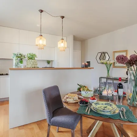 Apartman Buccellato: A Fresh Lavish Penthouse Inside The Wa