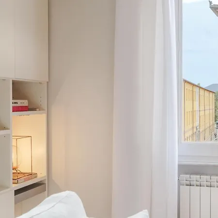 Buccellato: A Fresh Lavish Penthouse Inside The Wa Apartman Lucca